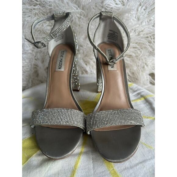8.5 Steve Madden Blingy Heels - Picture 2 of 7